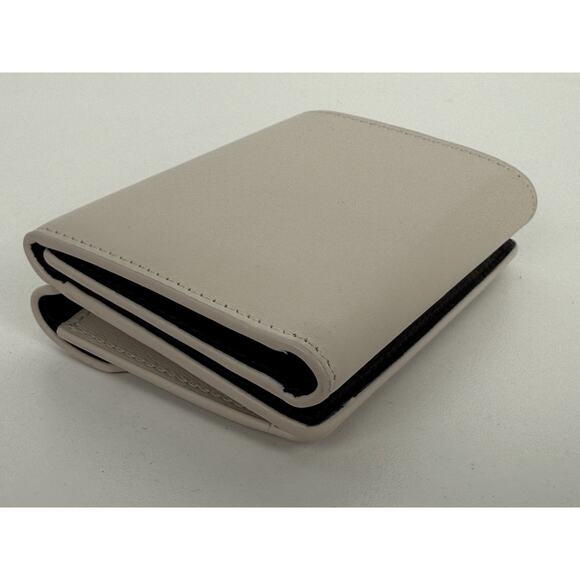 Balenciaga White Envelope Flap Wallet - Picture 9 of 16